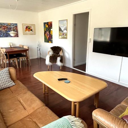 Cosy Apartment Near Beach, Marina & City Centre Torshavn Bagian luar foto